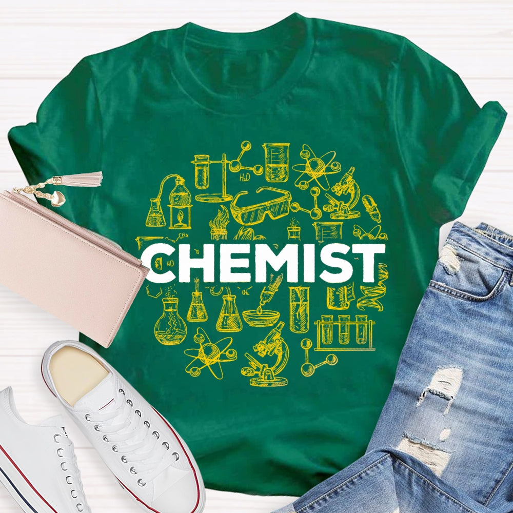 Chemical Experiment Equipment Including Measuring Cylinder Test Tube Beaker T-shirt