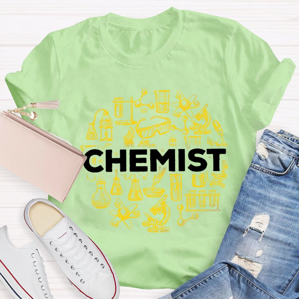 Chemical Experiment Equipment Including Measuring Cylinder Test Tube Beaker T-shirt