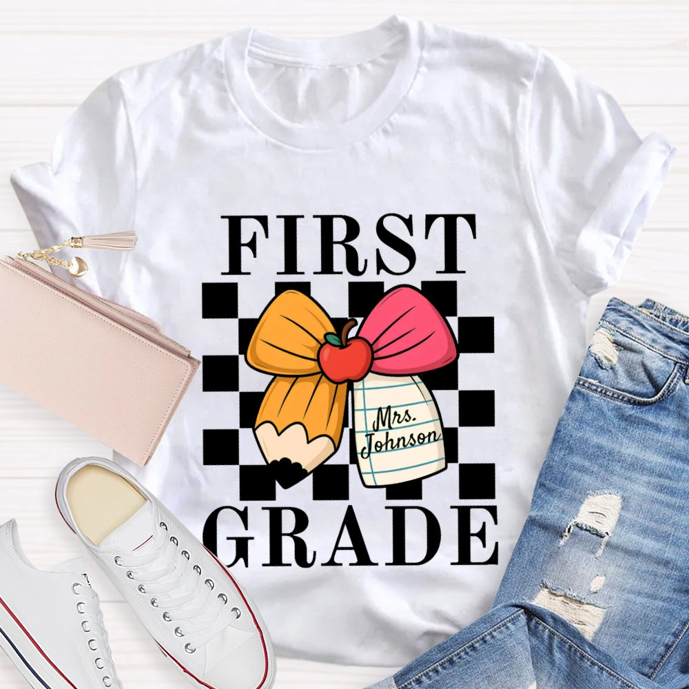 Personalized Name And Grade Apple Bow Small Square T-shirt