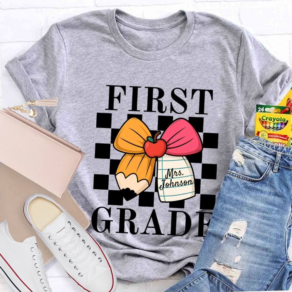 Personalized Name And Grade Apple Bow Small Square T-shirt
