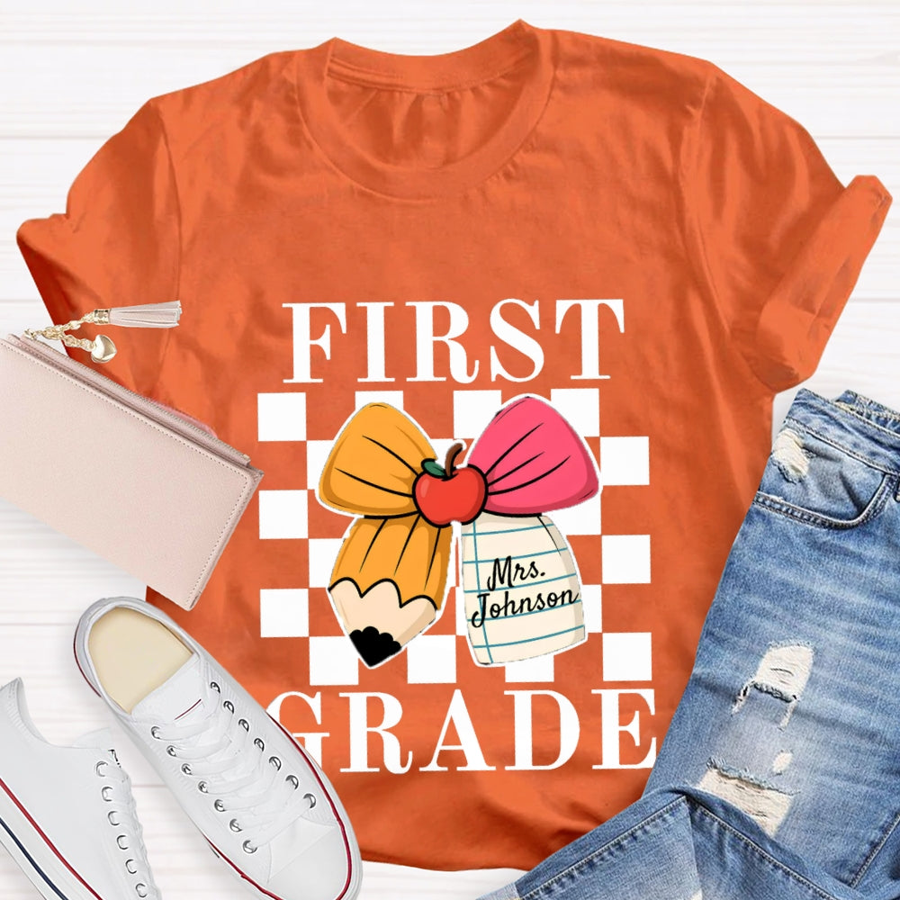 Personalized Name And Grade Apple Bow Small Square T-shirt