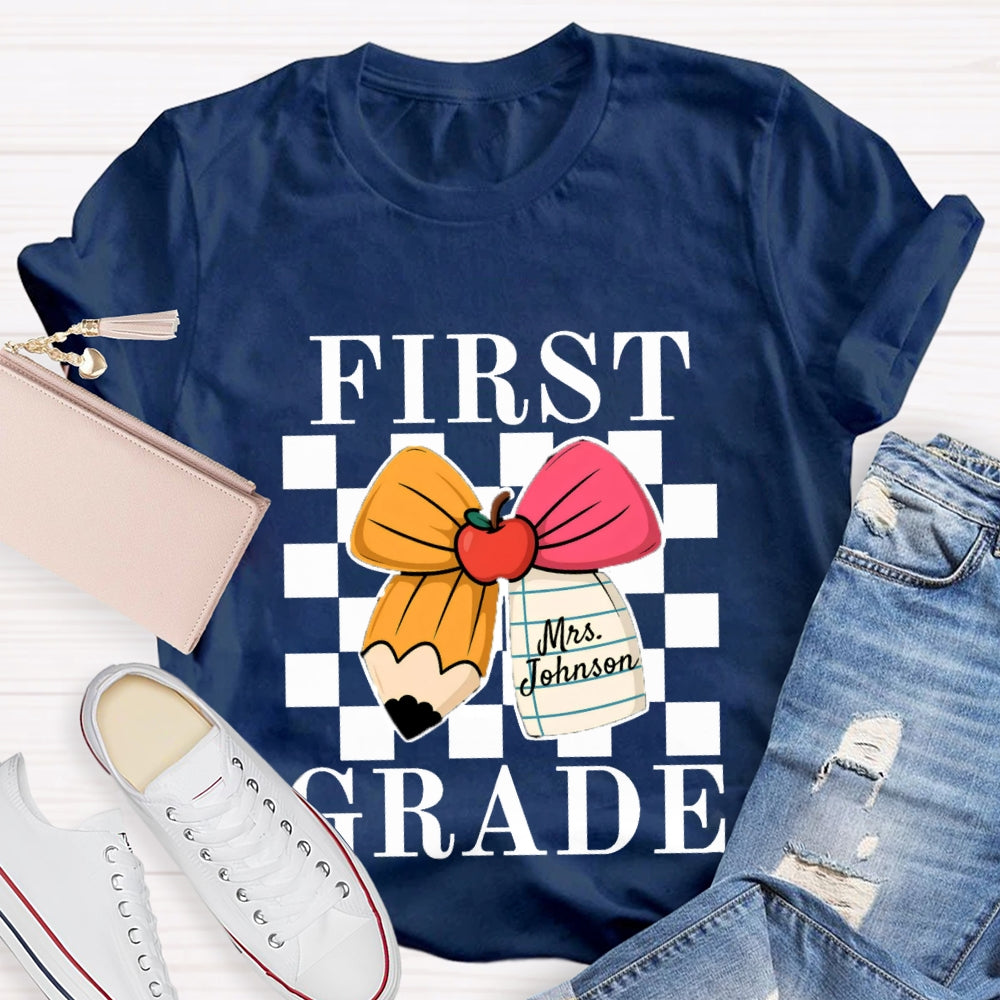 Personalized Name And Grade Apple Bow Small Square T-shirt