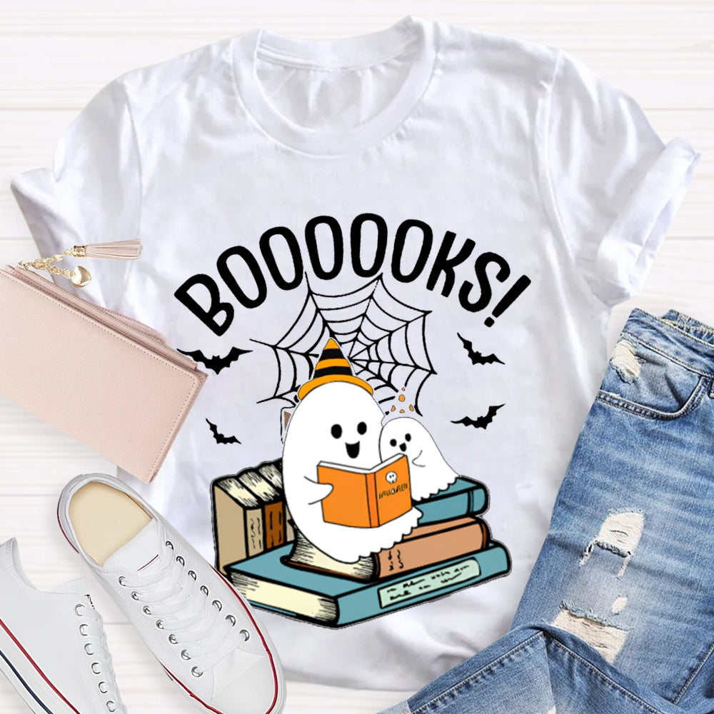 A Cute Ghost Who Loves Reading Funny Halloween T-shirt
