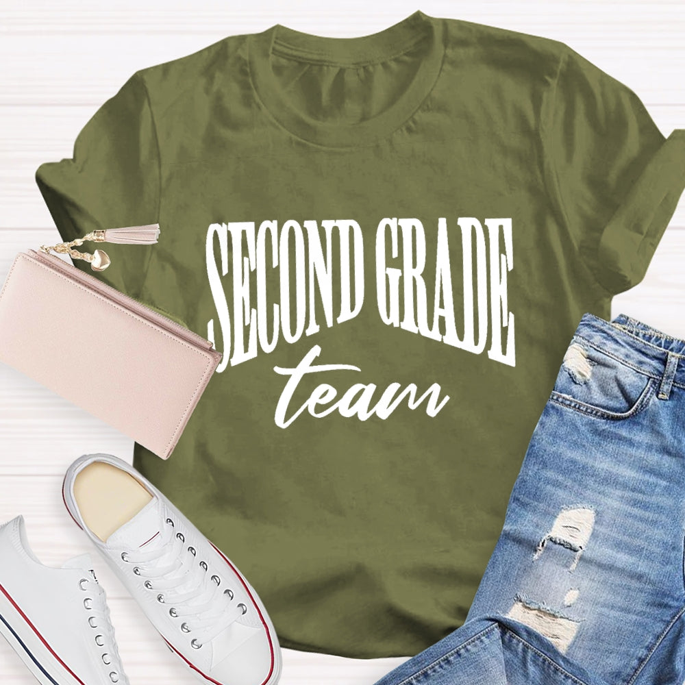 Personalized Grade Second Grade Team Slanted Letter Design T-Shirt