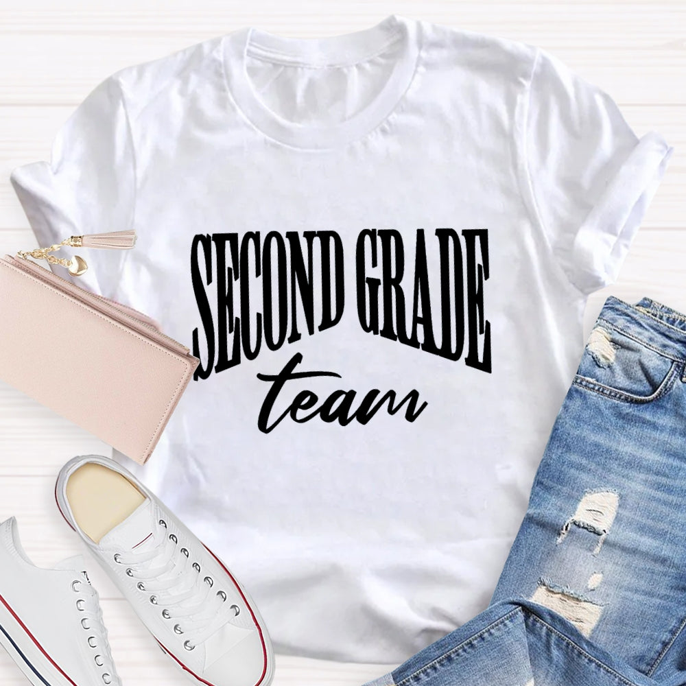 Personalized Grade Second Grade Team Slanted Letter Design T-Shirt