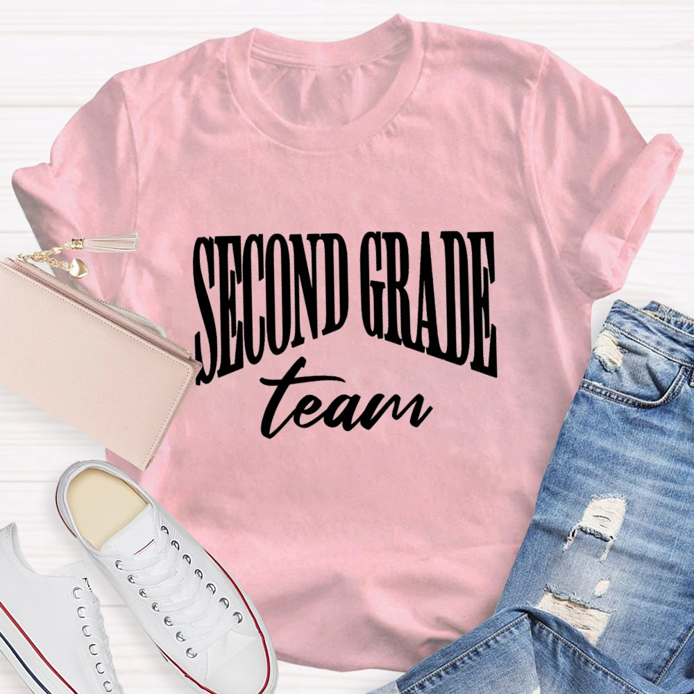 Personalized Grade Second Grade Team Slanted Letter Design T-Shirt
