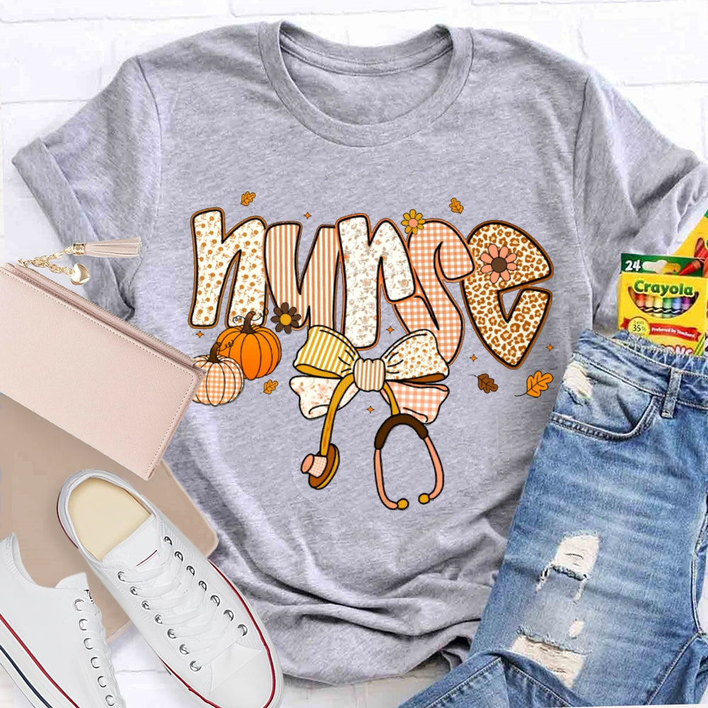 School Nurse Pumpkin And Stethoscope With Bow Halloween T-shirt