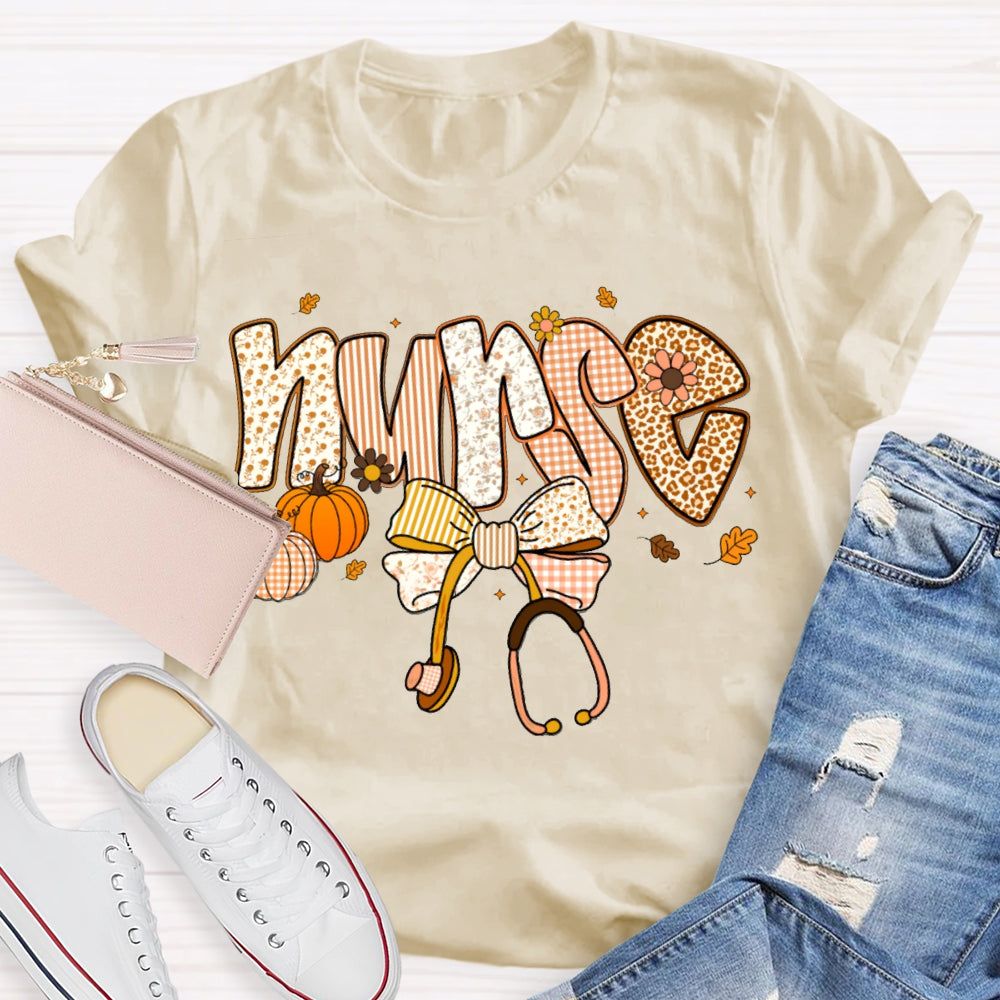 School Nurse Pumpkin And Stethoscope With Bow Halloween T-shirt
