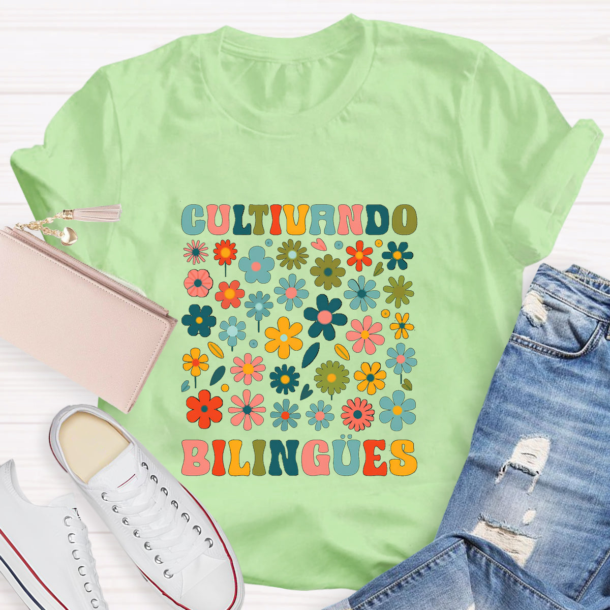 Cultivando Bilingues Spanish Teacher T-Shirt