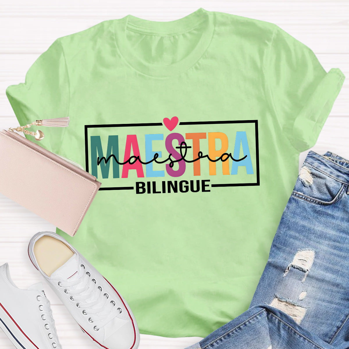 Maestra Bilingue Heart Teacher T-Shirt
