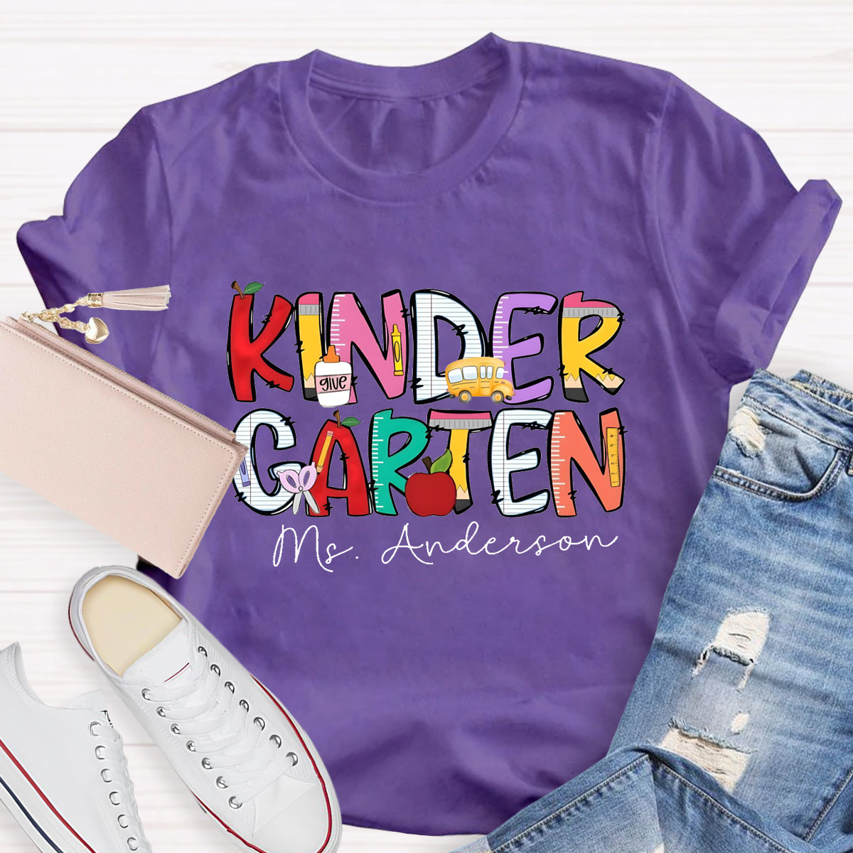 Personalized Kinder Garten Teacher's Name Apple Printed T-shirt