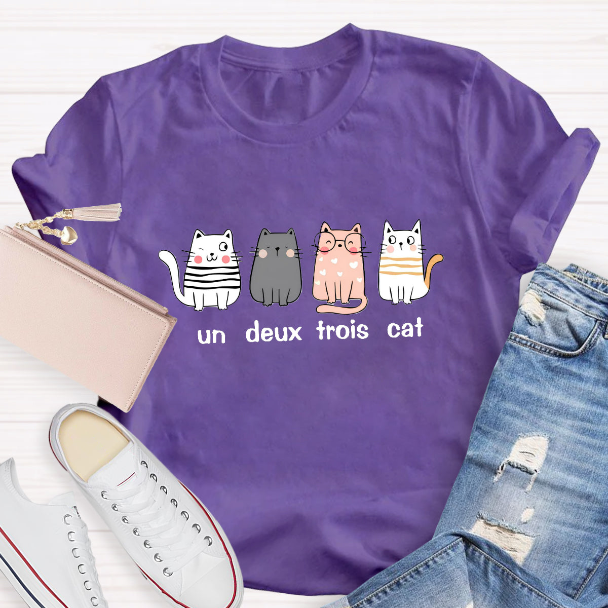 French Cat Un Deux Trois Cat French Teacher T-Shirt