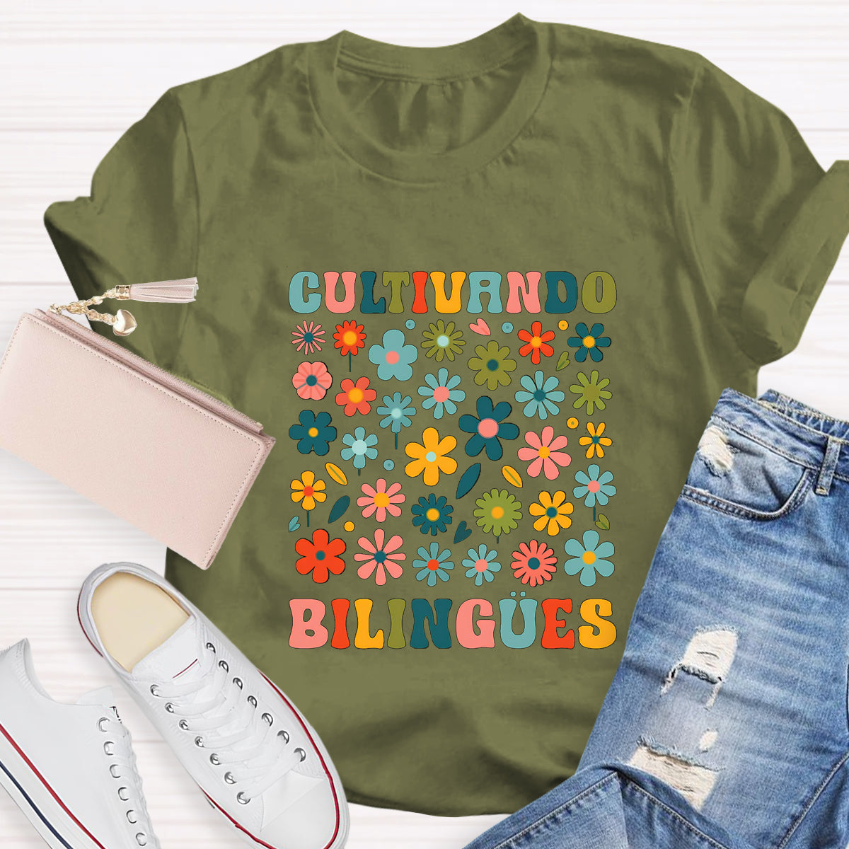 Cultivando Bilingues Spanish Teacher T-Shirt