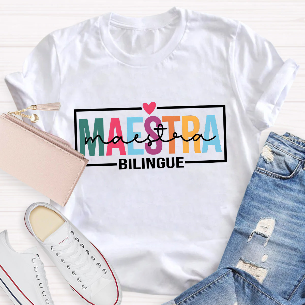 Maestra Bilingue Heart Teacher T-Shirt
