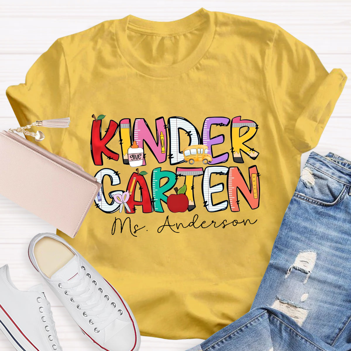 Personalized Kinder Garten Teacher's Name Apple Printed T-shirt