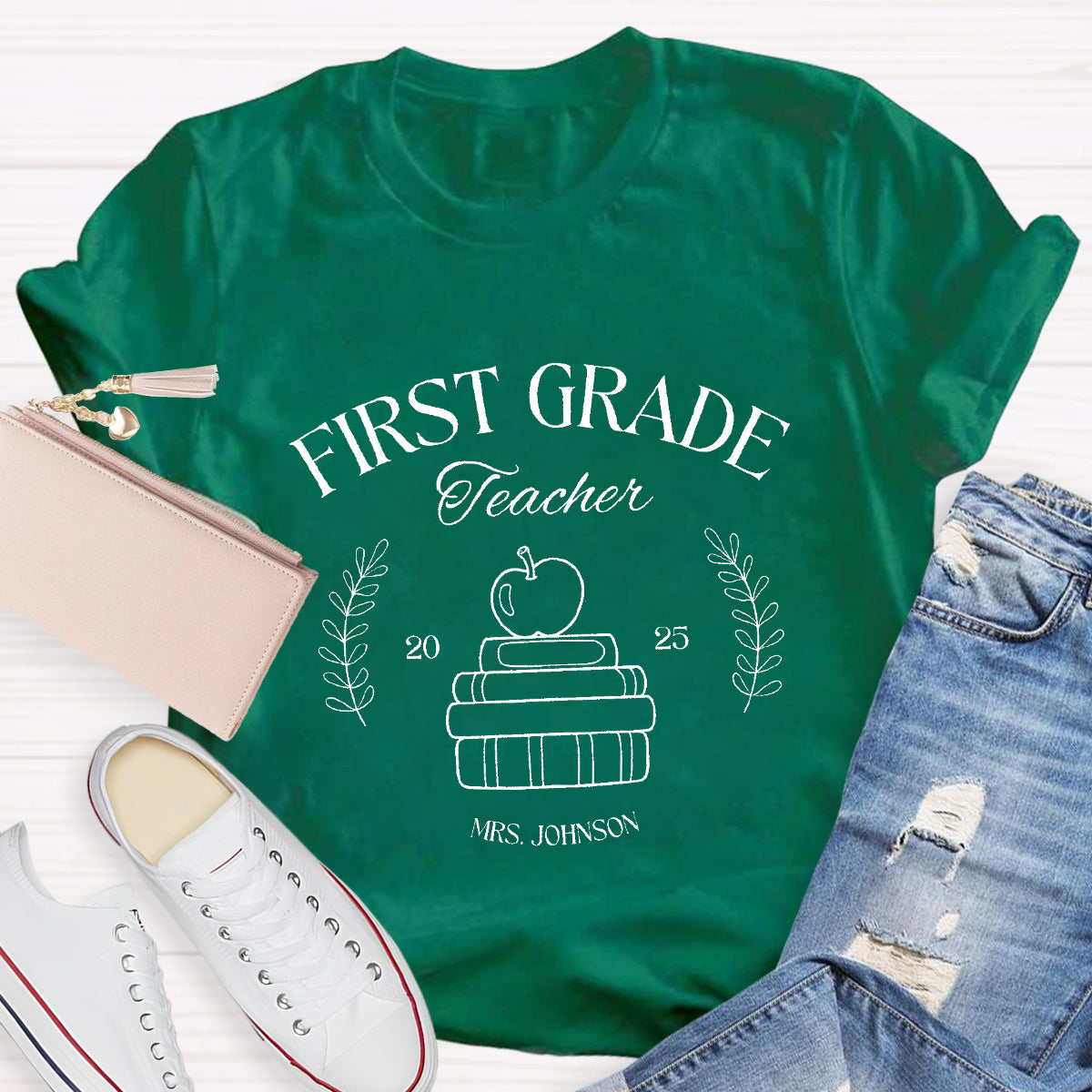 Personalized Grade And Name Books Apple Teacher T-Shirt