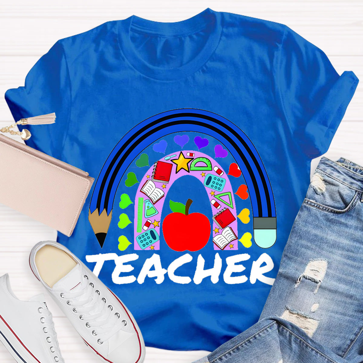 Love Everyone Heart Apple Teacher T-Shirt