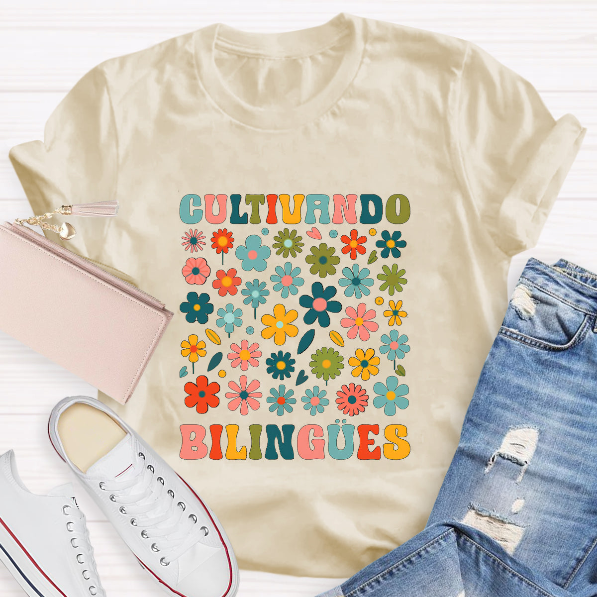 Cultivando Bilingues Spanish Teacher T-Shirt