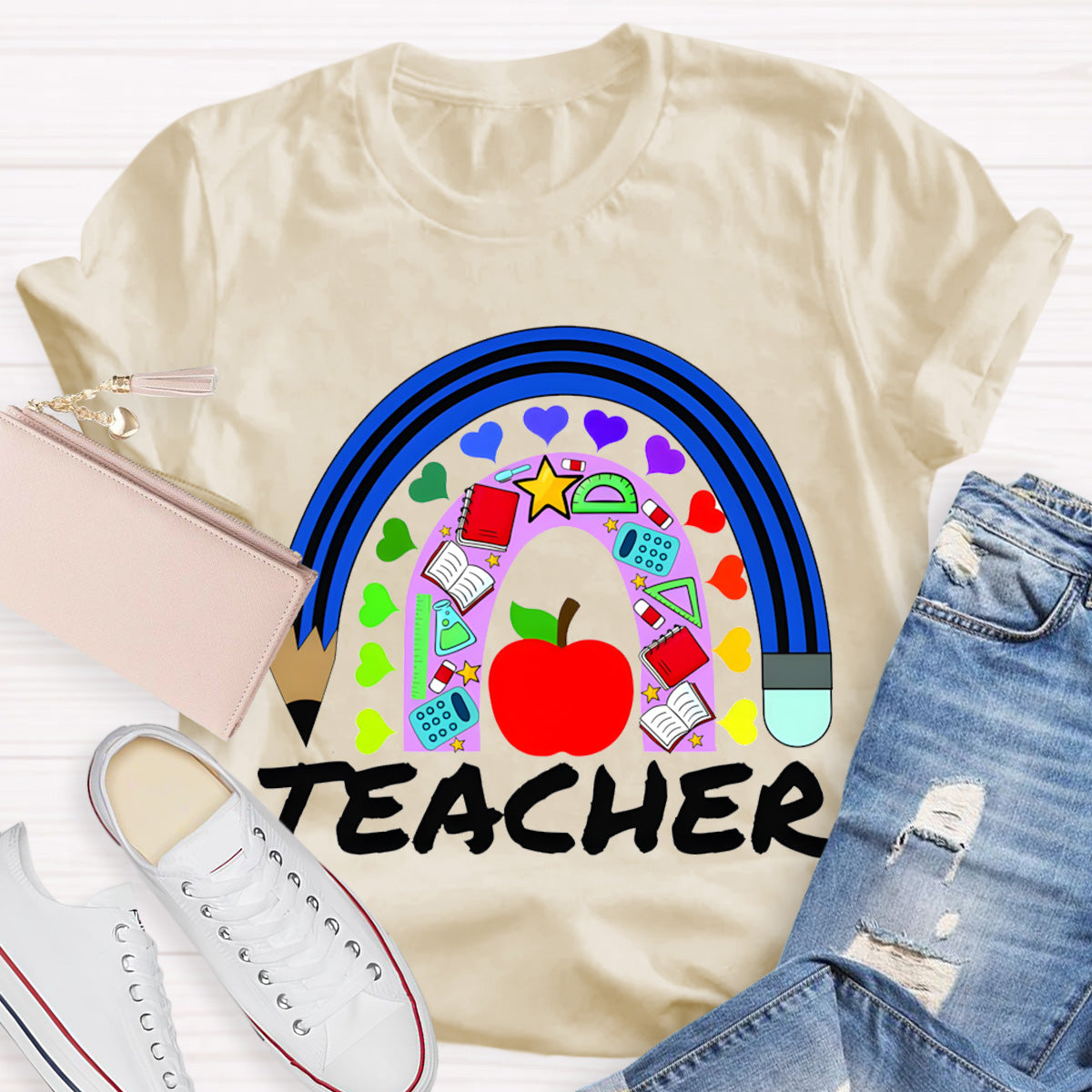 Love Everyone Heart Apple Teacher T-Shirt