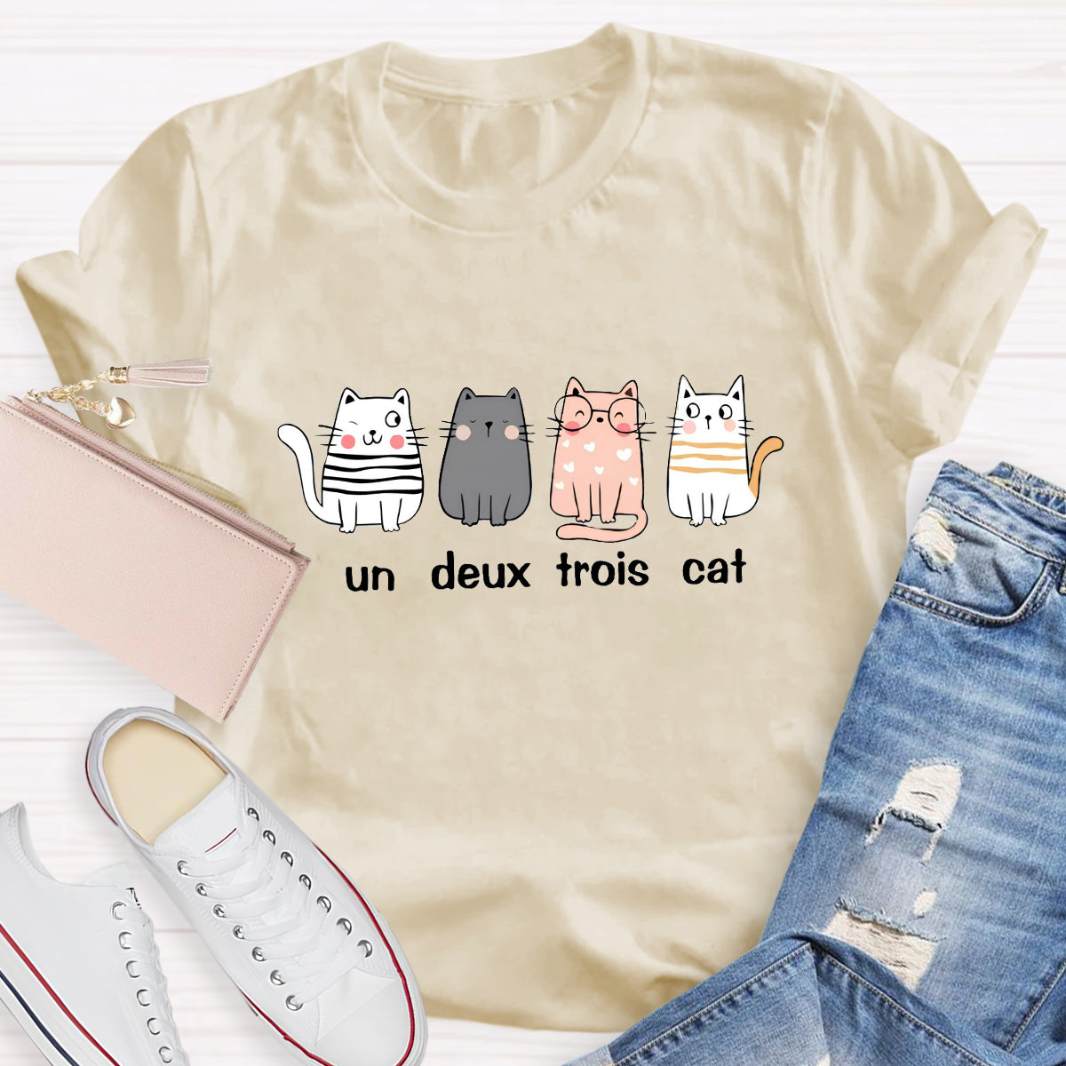 French Cat Un Deux Trois Cat French Teacher T-Shirt