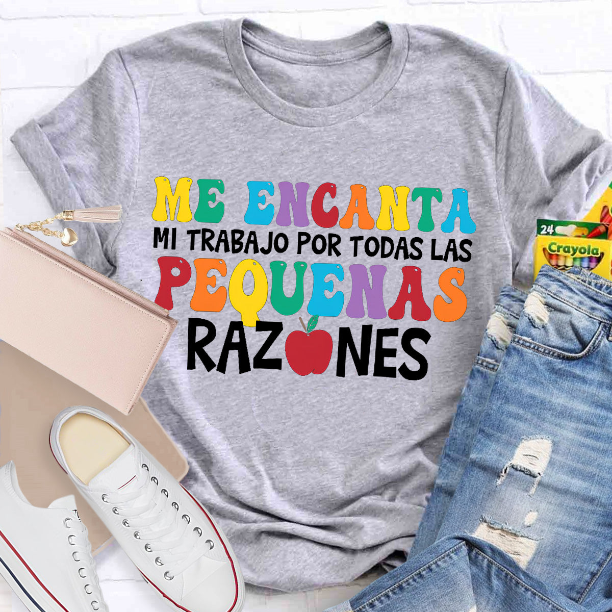 Me Encanta Mi Trabajo Todas Las Pequenas Razones Spanish Teacher T-Shirt