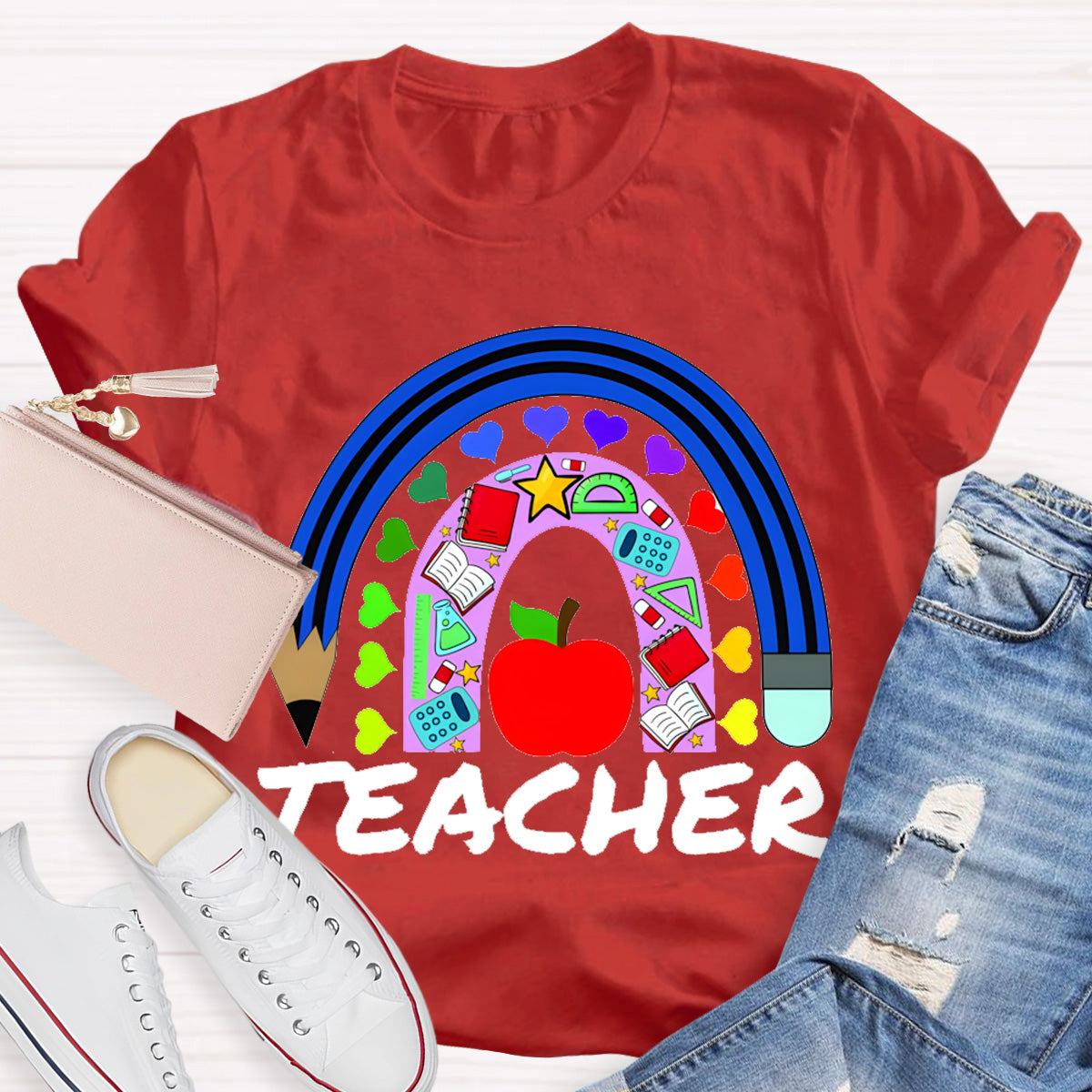 Love Everyone Heart Apple Teacher T-Shirt