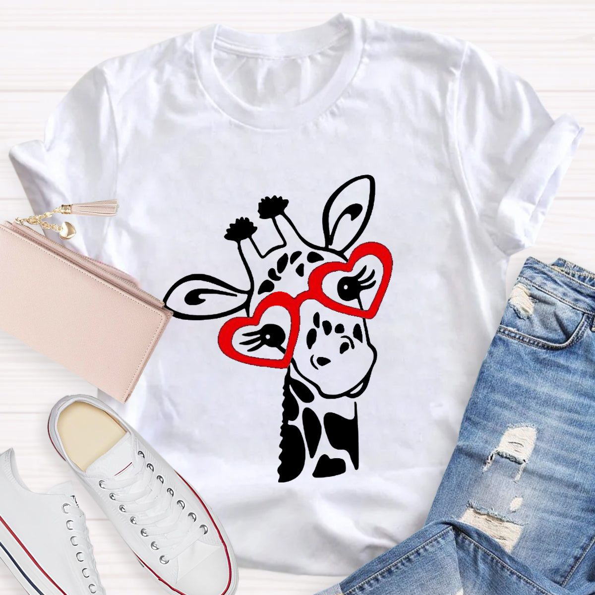 Valentines Day Giraffe  T-Shirt