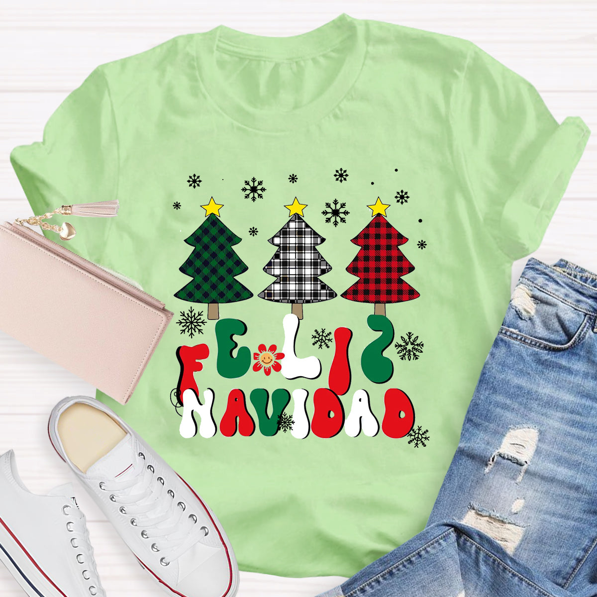 Spanish Christmas Feliz Navidad Teacher T-Shirt