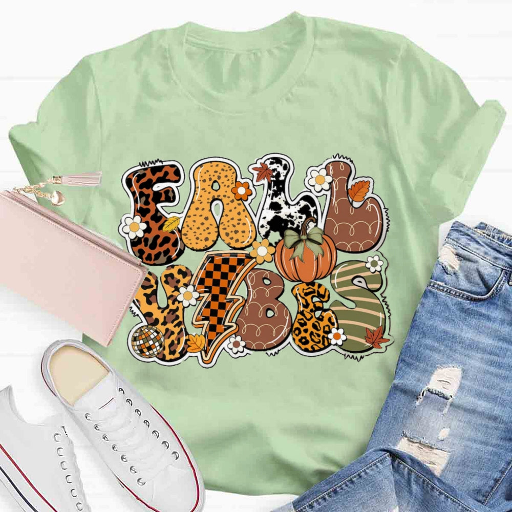 Fall Vibes Pumpkin Design T-shirt