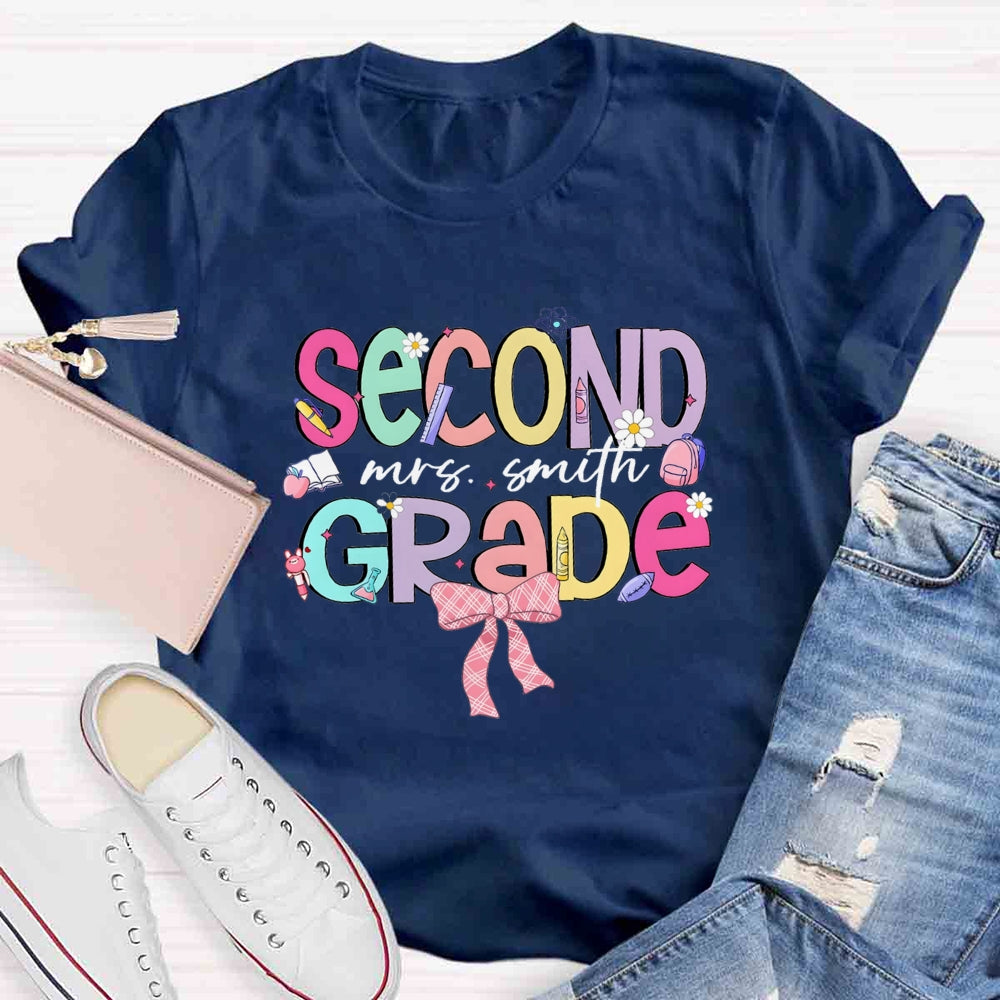 Personalized Name And Grade Pink Bow Back To School  T-shirt