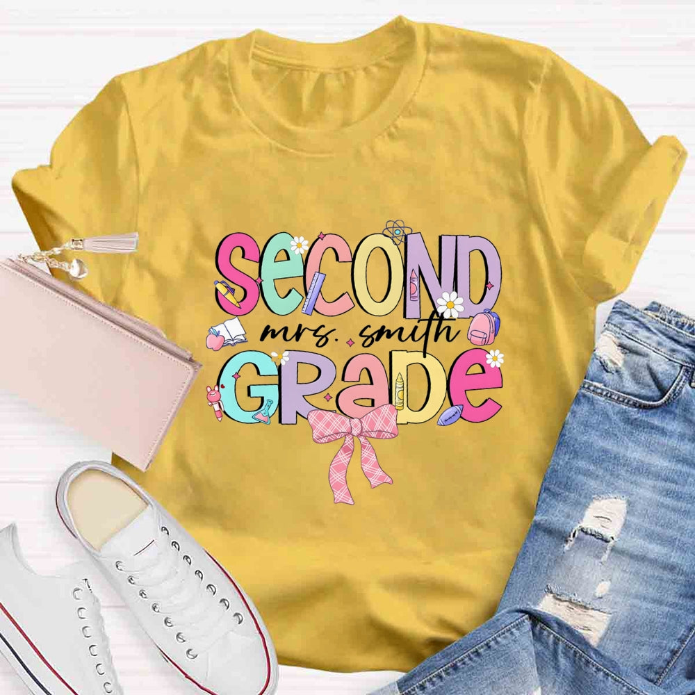 Personalized Name And Grade Pink Bow Back To School  T-shirt