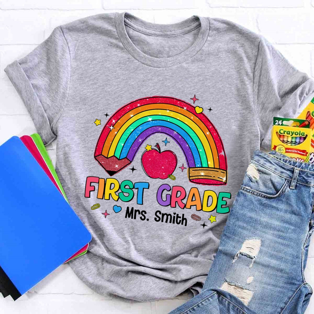 Personalized Name And Grade Rainbow Pencils Apple Print T-shirt