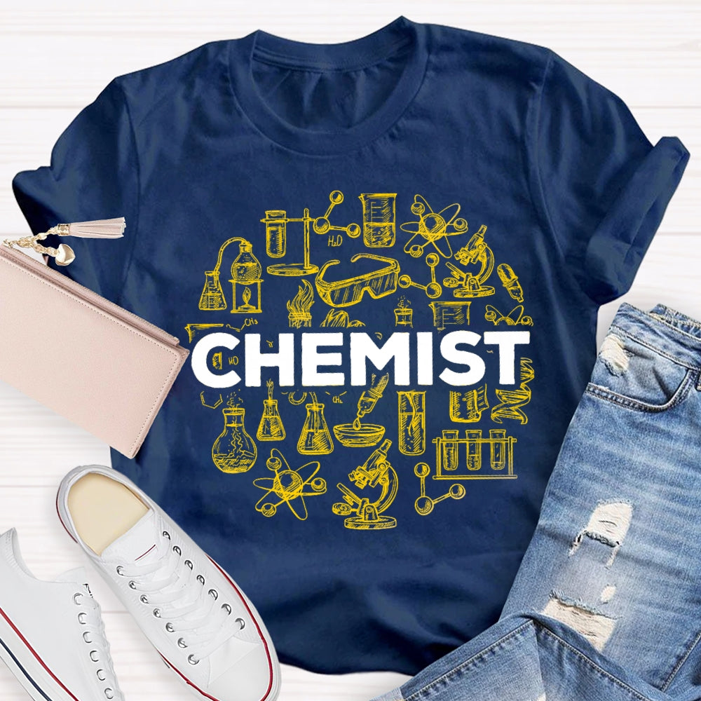 Chemical Experiment Equipment Including Measuring Cylinder Test Tube Beaker T-shirt