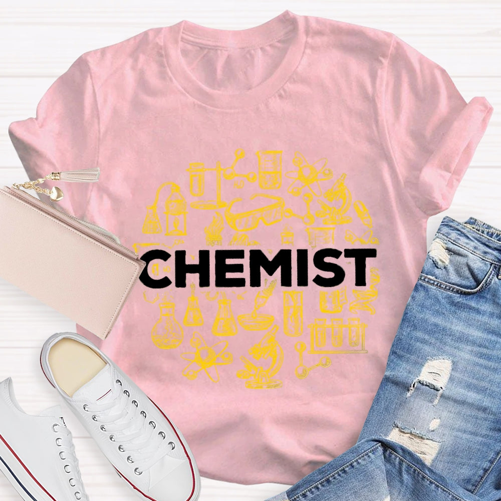 Chemical Experiment Equipment Including Measuring Cylinder Test Tube Beaker T-shirt