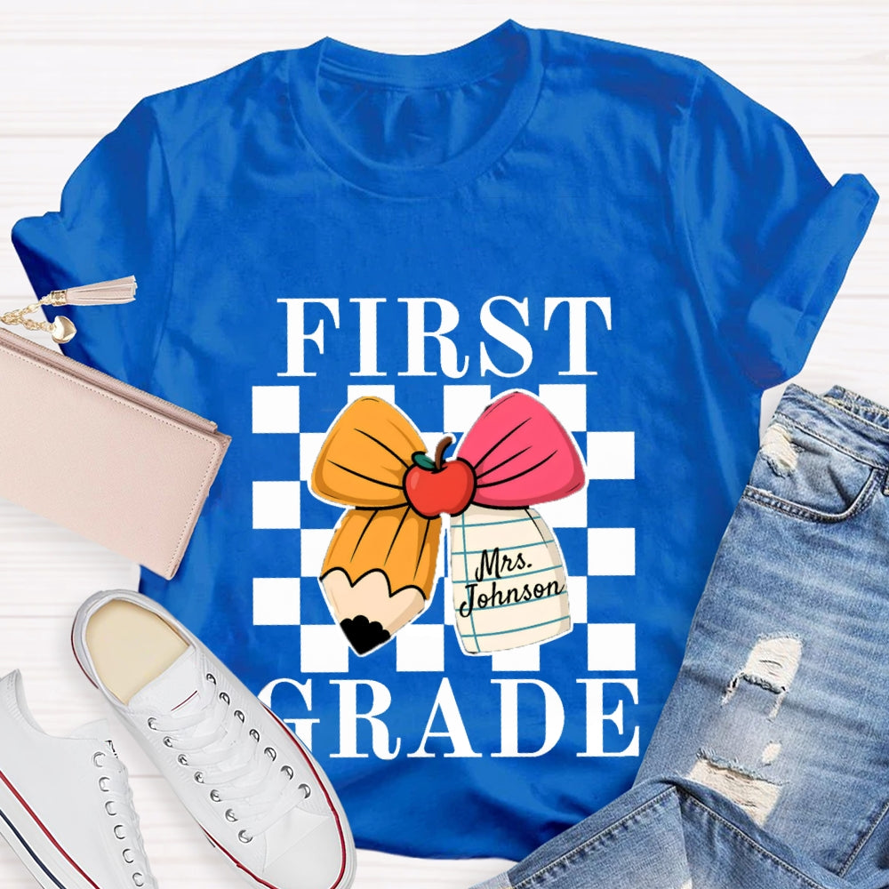 Personalized Name And Grade Apple Bow Small Square T-shirt