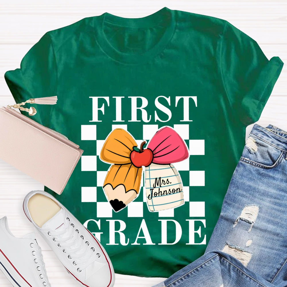 Personalized Name And Grade Apple Bow Small Square T-shirt