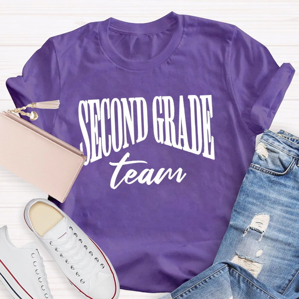 Personalized Grade Second Grade Team Slanted Letter Design T-Shirt