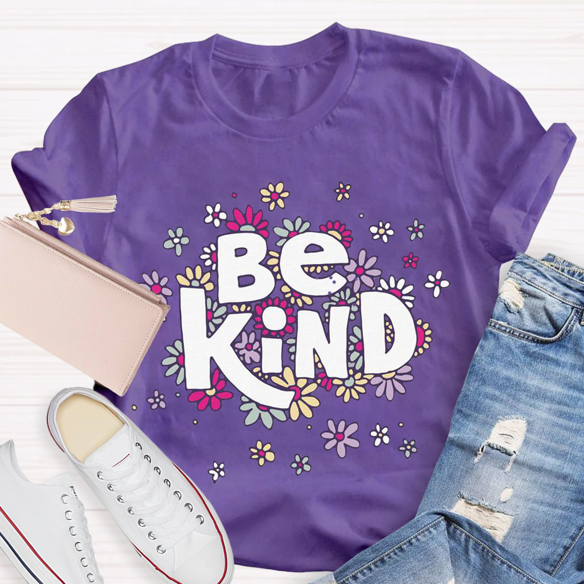 Cute Flower Be Kind Teacher T-Shirt