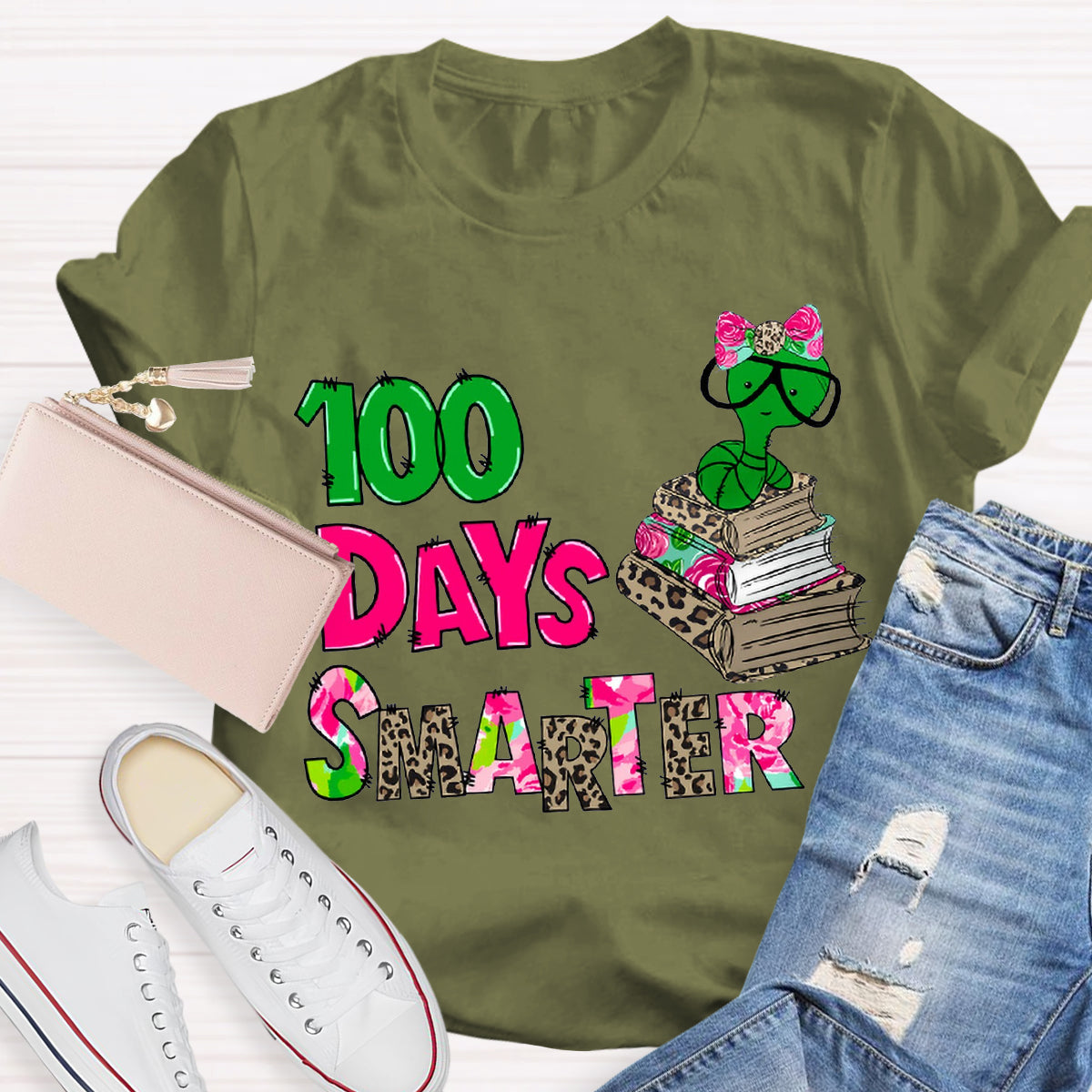 100 Days Smarter Caterpillar Wearing Glasses Teacher T-Shirt