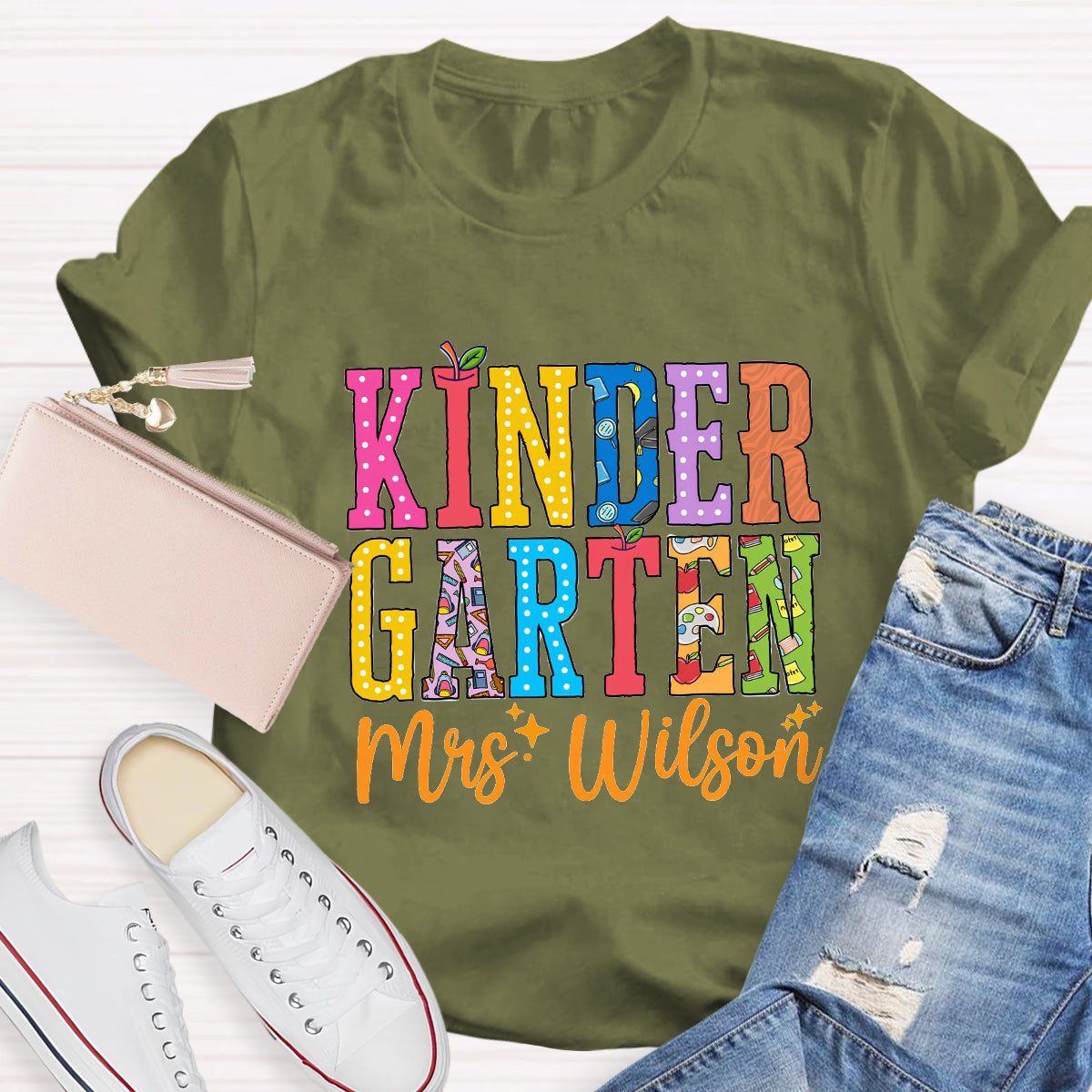 Personalized Teacher Name And Grade Apple Printed T-Shirt