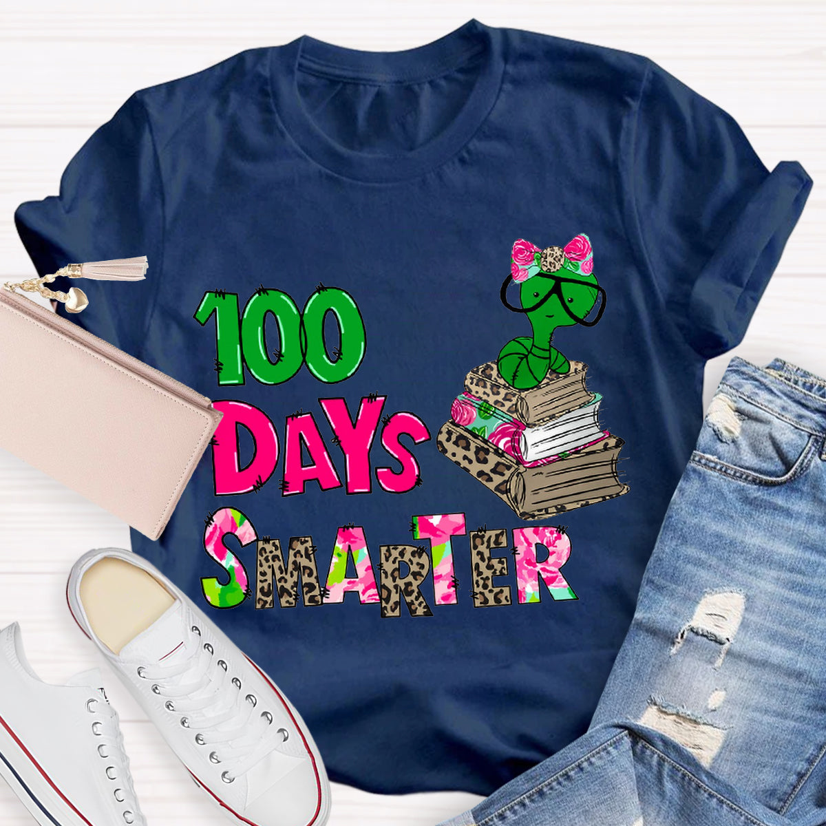 100 Days Smarter Caterpillar Wearing Glasses Teacher T-Shirt