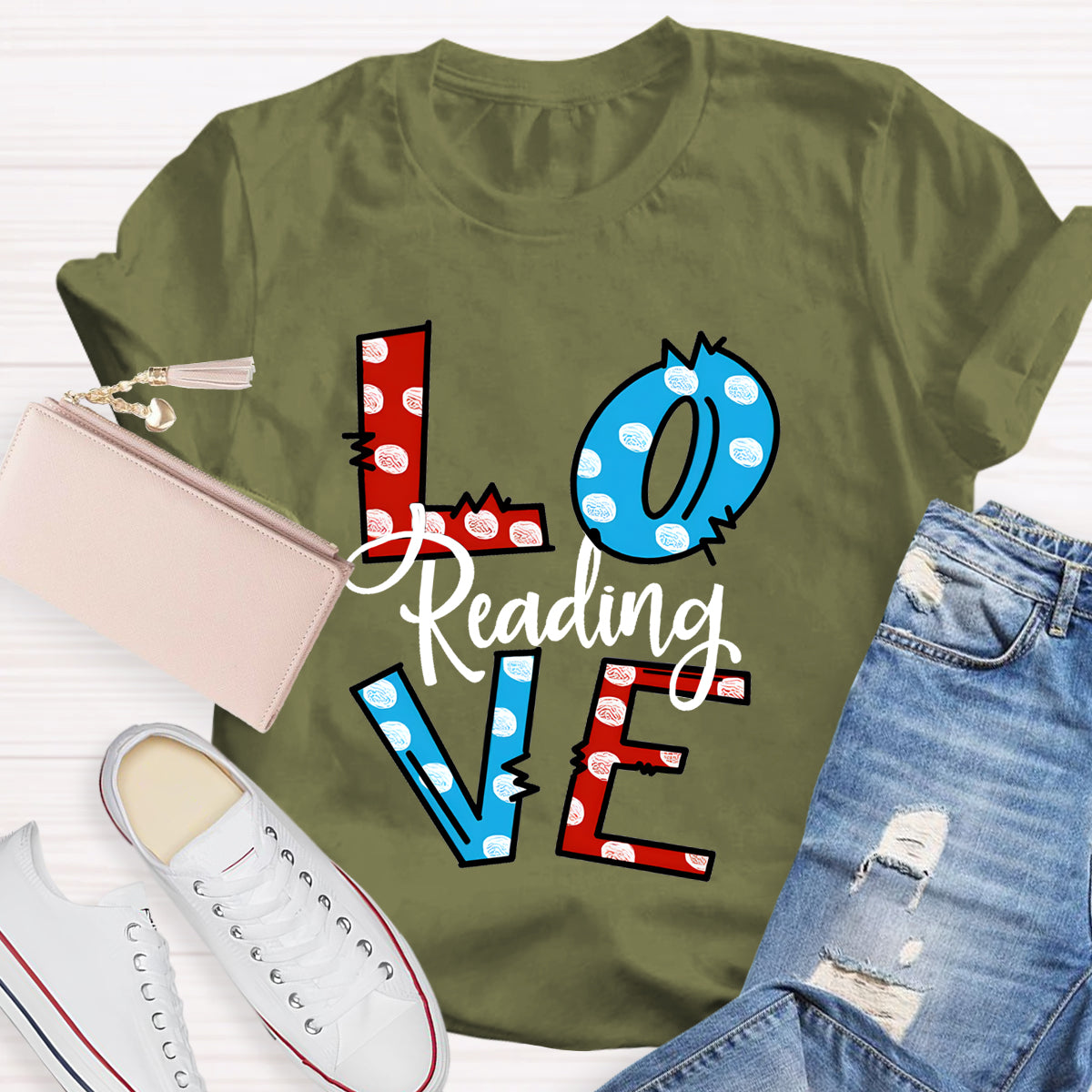 Love Reading Teacher T-Shirt