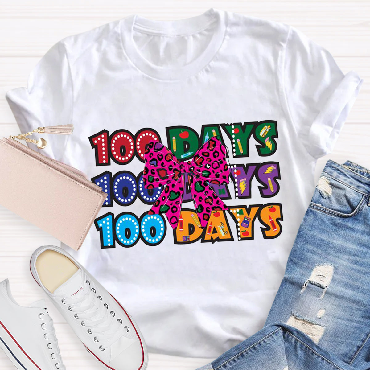 100 Days  Bow Teacher T-Shirt