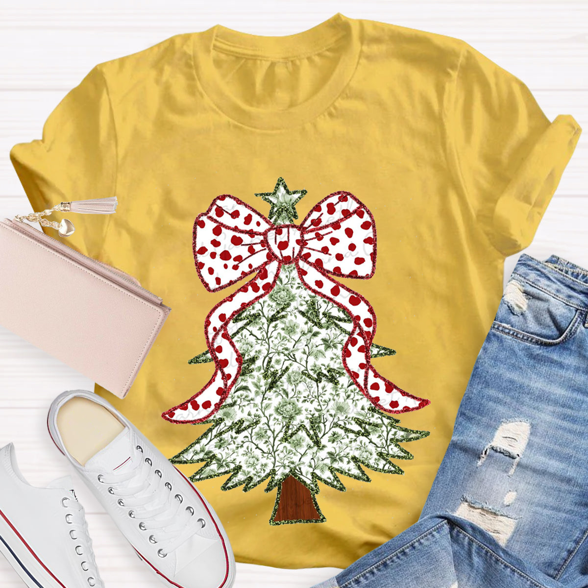 Red and Green Grandmillennial Coquette Gold Glitter Christmas Tree Teacher T-Shirt