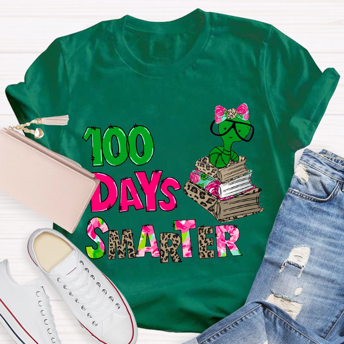 100 Days Smarter Caterpillar Wearing Glasses Teacher T-Shirt