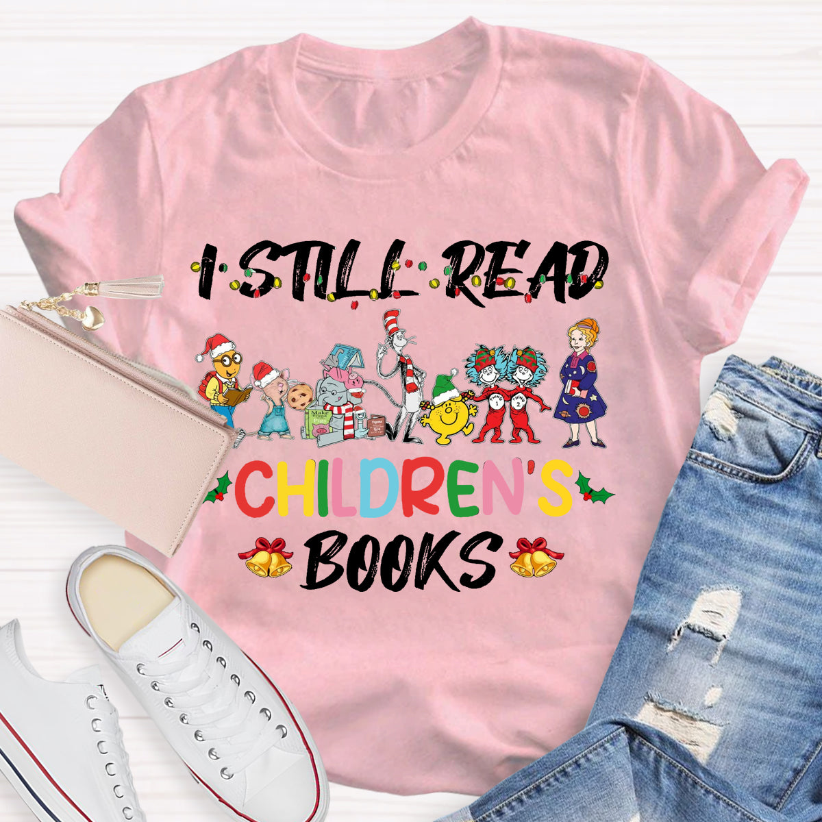 I Still Read Children Books Christmas Light  T-Shirt