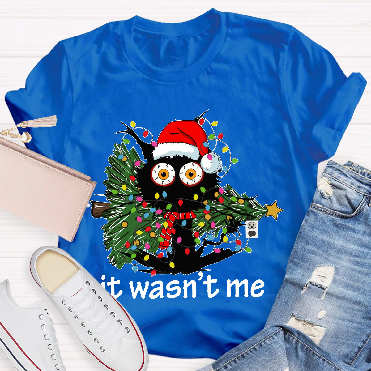 It Wasn't Me Christmas Teacher T-Shirt