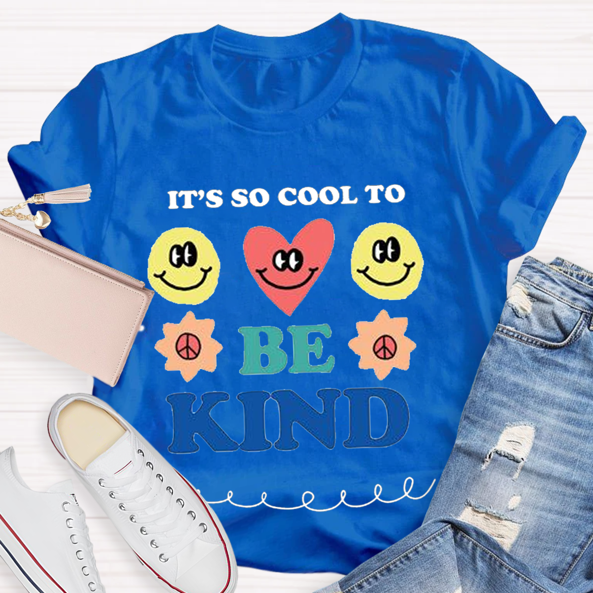 It‘s So Good To Be Kind Teacher T-Shirt