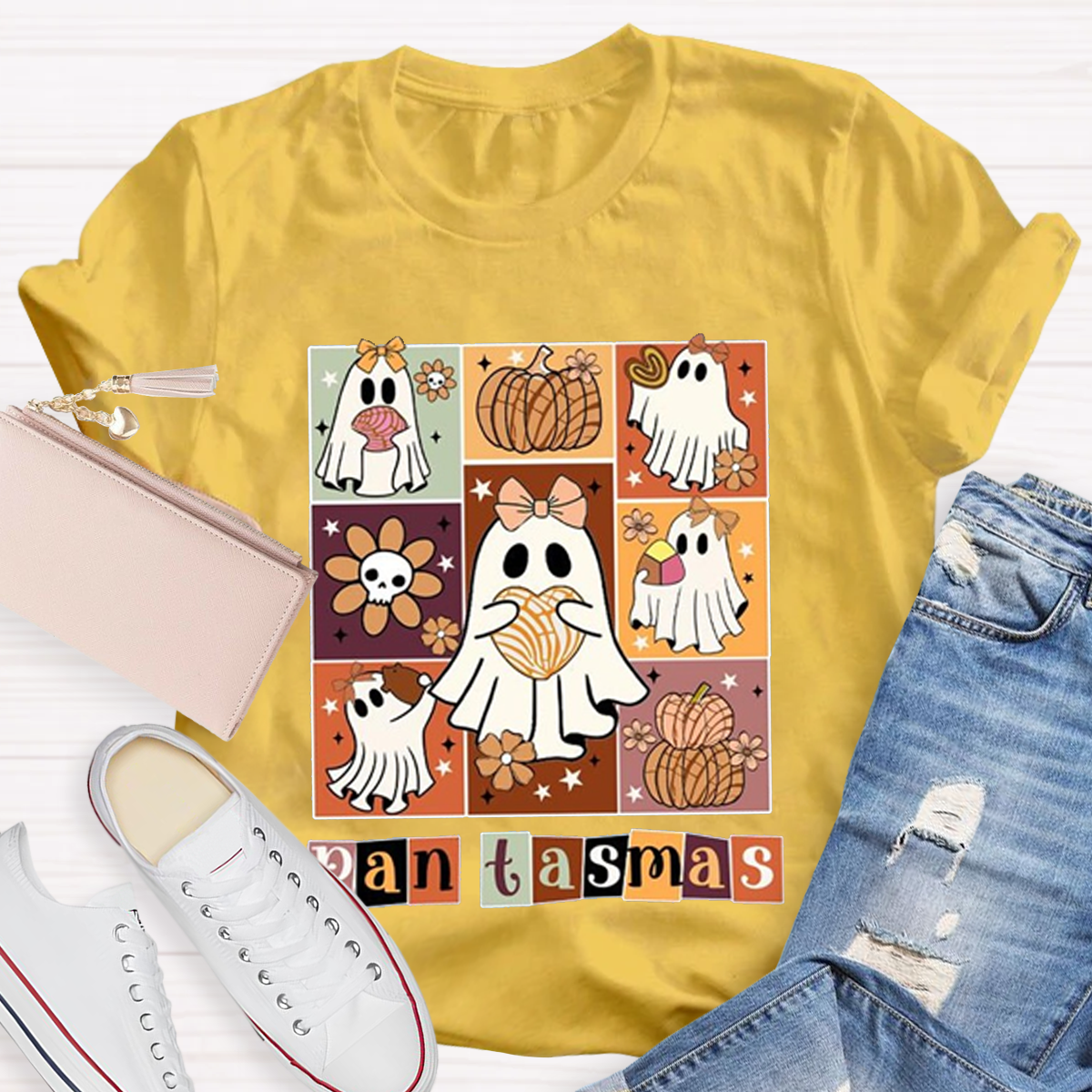 Funny Pantasmas Halloween Teacher T-Shirt