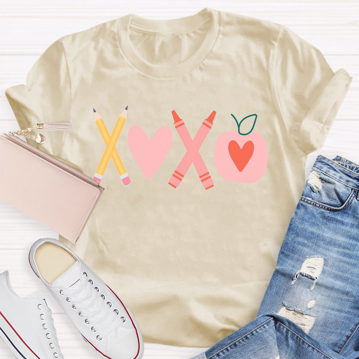 Valentine's Day Pencil Crayon Apple Teacher T-Shirt